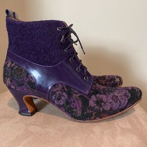 John Fluevog Iguazu Harness Lace-Up Ankle Boot Size 8.5